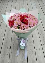 Букет цветов из:  Альстромерии #REPLACE_PRED# Киржаче