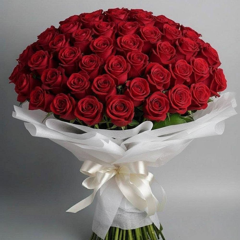 Букет 101 Красная роза Блэк Мэджик в Киржаче