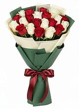 Букет Микс из красных и белых роз #REPLACE_PRED# Киржаче