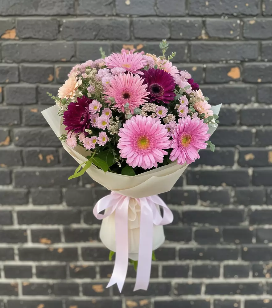 Букет цветов из: Герберы и Хризантемы в Киржаче