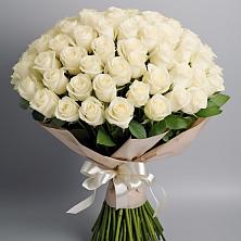 Букет 101 беля роза Белоснежка в Киржаче