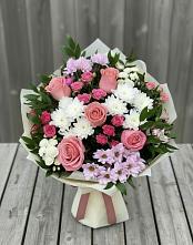 Букет цветов из:  Альстромерии, Гвоздики, Розы и Хризантемы в Киржаче