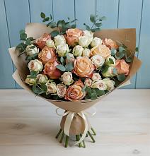 Букет цветов из:  Альстромерии и Розы в Киржаче