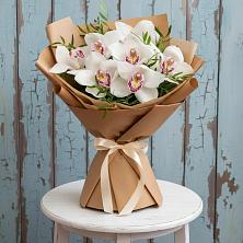 Букет цветов из:  Орхидеи и Розы в Киржаче