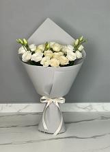 Букет цветов из:  Розы и Лизиантусы #REPLACE_PRED# Киржаче